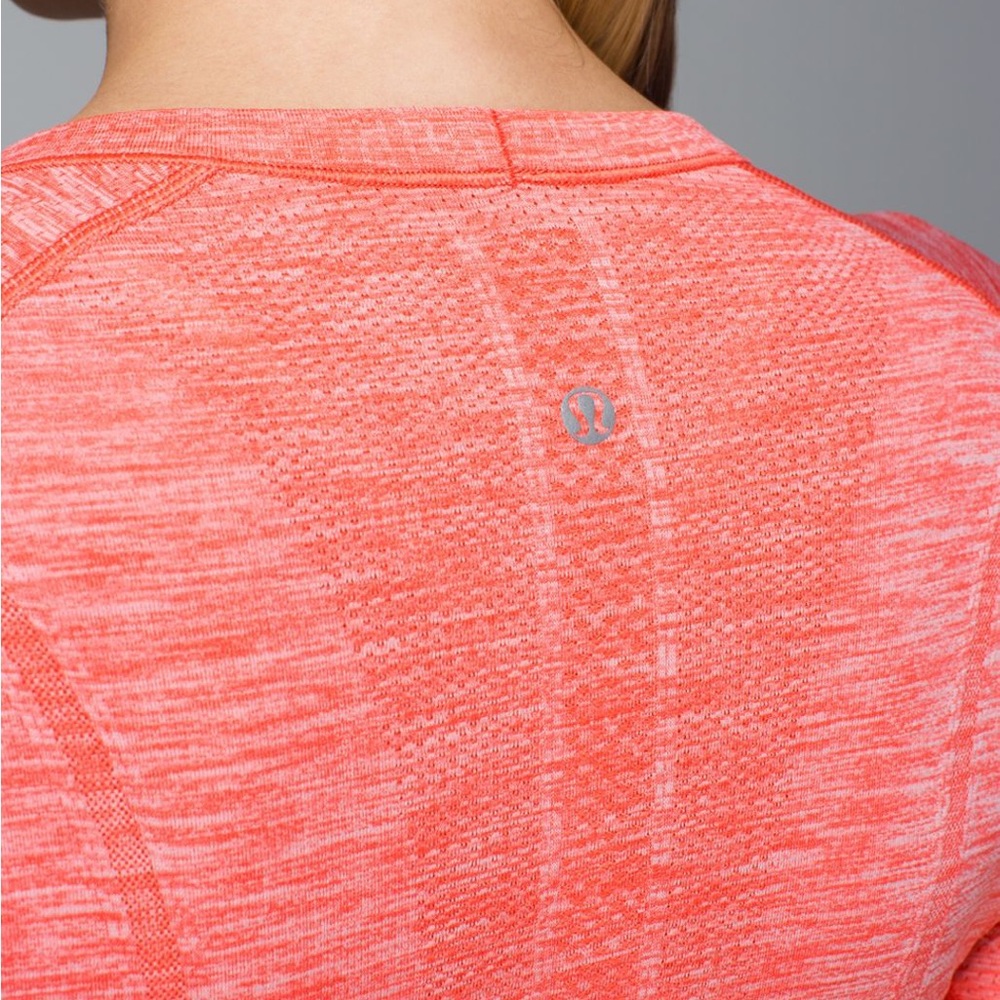 Lululemon Run: Swiftly Tech Long Sleeve Crew Spac… - image 4